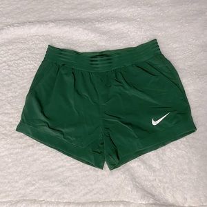Nike Flex 4 in Training Shorts